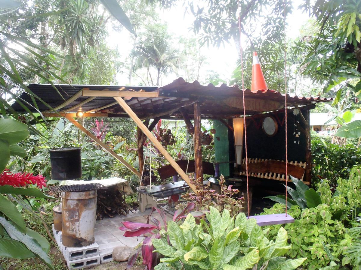 Jarabacoa Family Hostel Los Angeles  Eksteriør billede